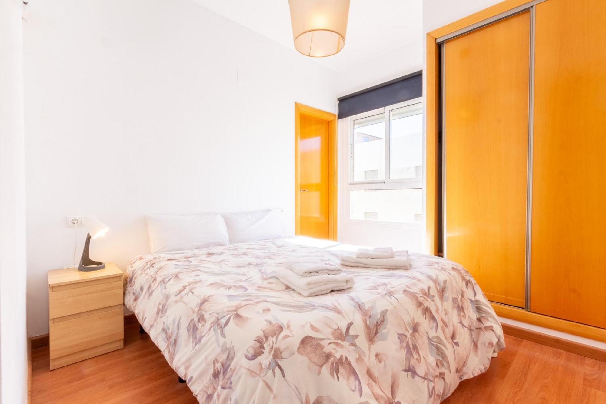 Apartamento Cerca Del Mar Y Aeropuerto Аликанте Екстериор снимка